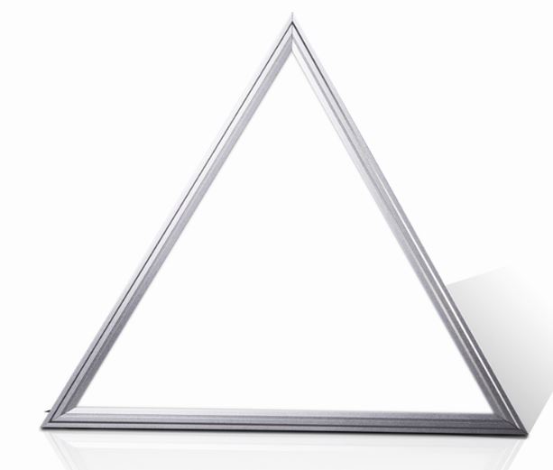 Светодиодная панель ультратонкая треугольник 600 х 600 х 600